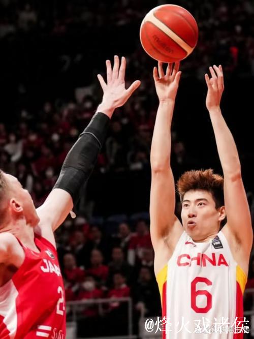 NBA夏联-程帅澎16分 中国男篮50-101惨败国王